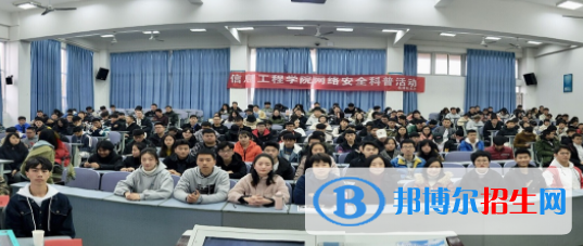 成都2022年計算機學(xué)校比較好的大專學(xué)校