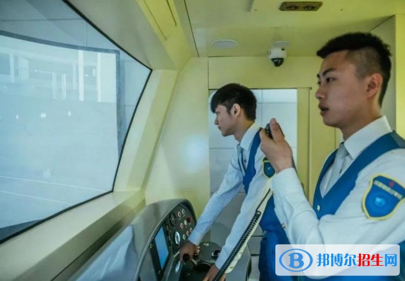 蘭州2022年軌道交通學校大專錄取分數(shù)線