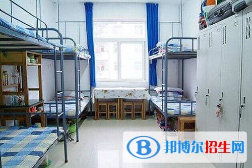 江安縣職業(yè)技術(shù)學(xué)校2022年宿舍條件