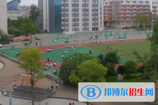 南充運(yùn)輸工程職業(yè)學(xué)校2022年學(xué)費(fèi)、收費(fèi)多少