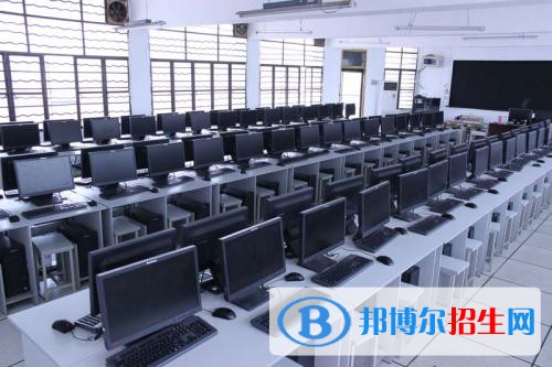 河北2022年計算機學(xué)校職業(yè)學(xué)校哪家好