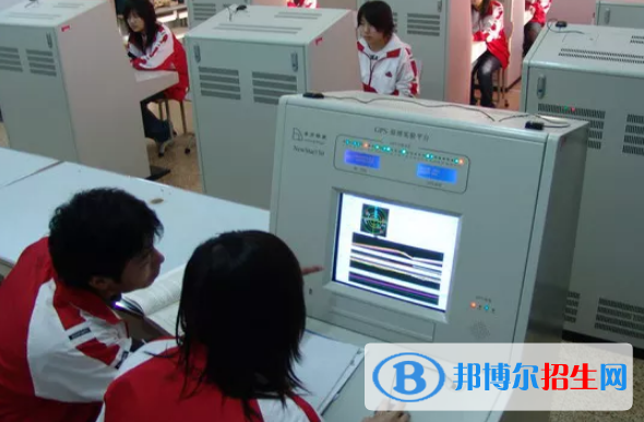 貴陽2022年上中專學?？梢钥即髮W嗎