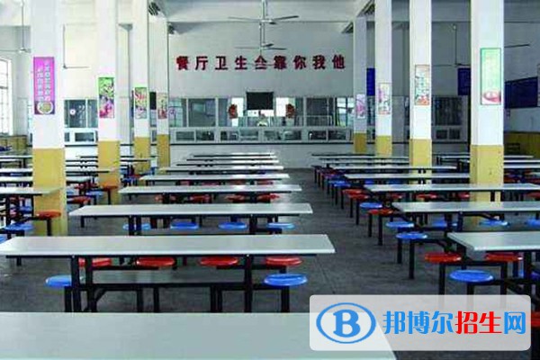 西安實(shí)驗(yàn)職業(yè)中等專業(yè)學(xué)校2022年宿舍條件