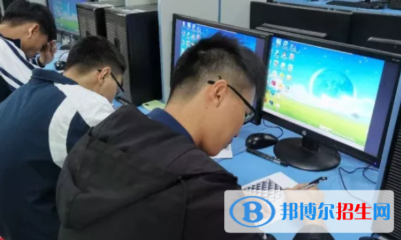 貴陽(yáng)2022年中專(zhuān)學(xué)校都有什么專(zhuān)業(yè)適合男生