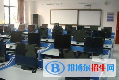 河北2022年初中生能讀計(jì)算機(jī)學(xué)校嗎