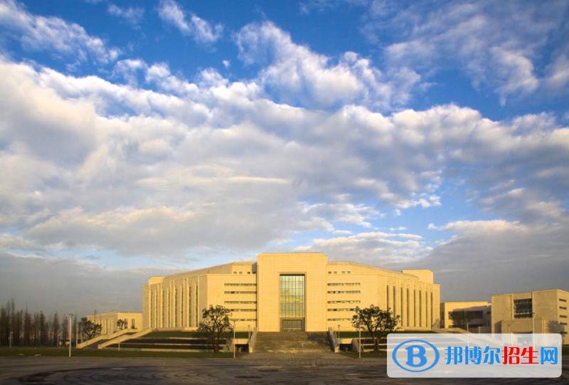 隆昌幼兒師范學(xué)校2022年學(xué)費(fèi)、收費(fèi)多少 