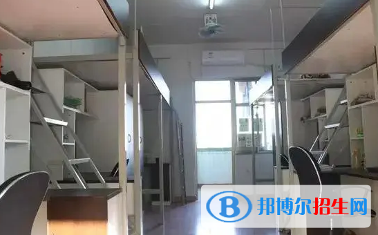 湛江市工商職業(yè)技術(shù)學校2022年宿舍條件