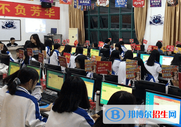 筠連縣城南職業(yè)中學(xué)校2022年招生錄取分?jǐn)?shù)線