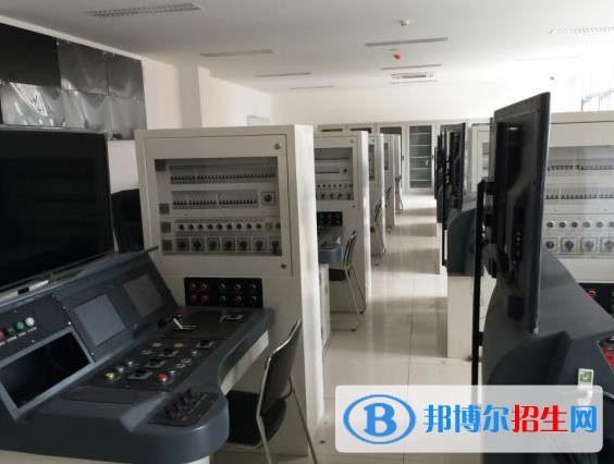 蘭州2022年軌道交通學校招生電話