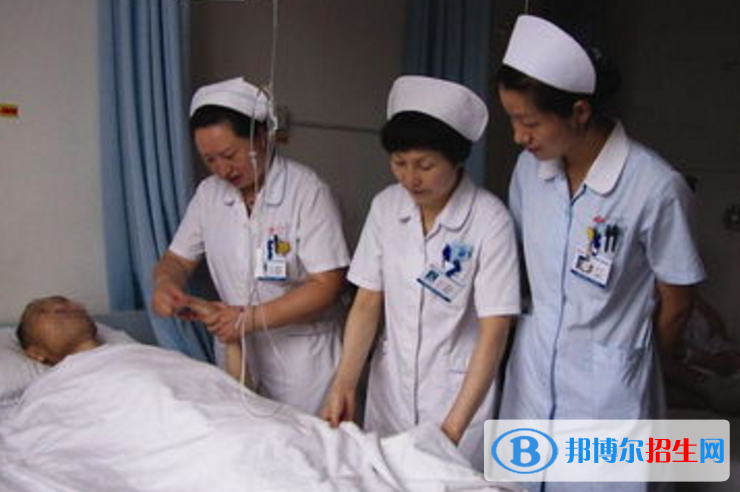 重慶醫(yī)藥經(jīng)貿(mào)衛(wèi)生學(xué)校2022年報(bào)名條件、招生要求、招生對(duì)象