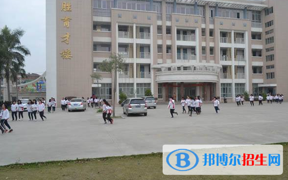 湛江汽車技工學(xué)校2022年報(bào)名條件、招生要求、招生對(duì)象