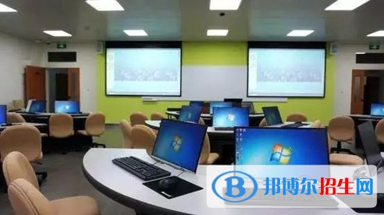 河北2022年計(jì)算機(jī)學(xué)校哪個好