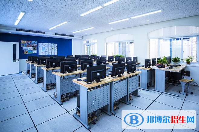 河北2022年哪個(gè)計(jì)算機(jī)學(xué)校最好就業(yè)