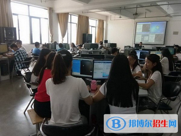 河北2022年有哪些計算機(jī)學(xué)校就業(yè)最好