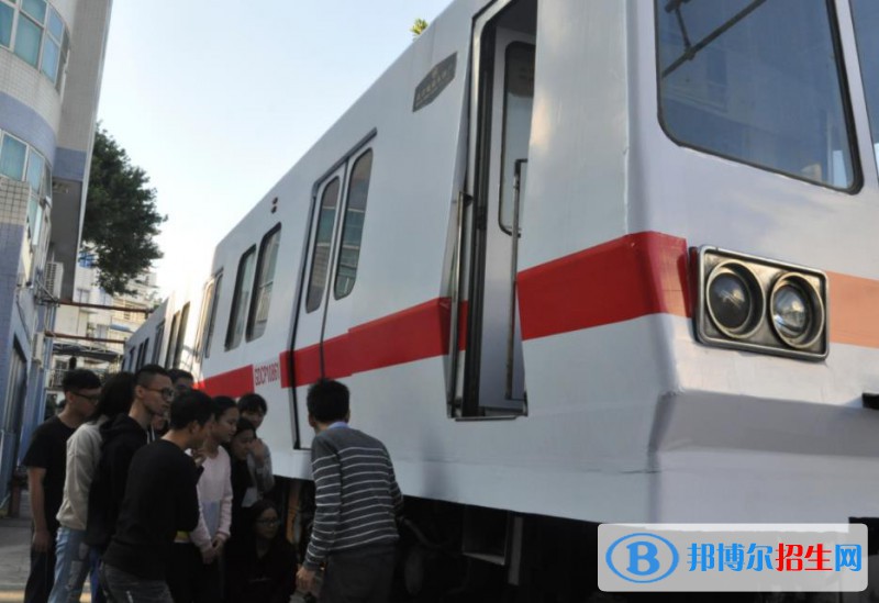 蘭州2022年哪些大專學(xué)校軌道交通學(xué)校好