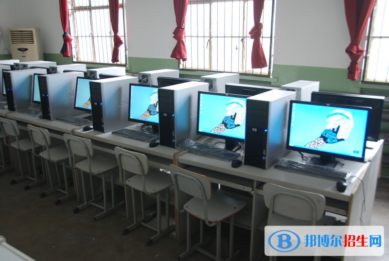 河北2022年計算機(jī)學(xué)校有哪些專業(yè)