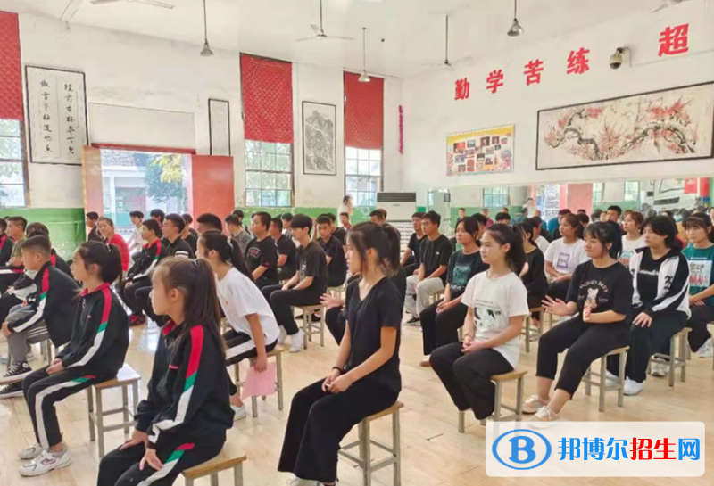 周至縣藝術(shù)職業(yè)學(xué)校2022年報名條件、招生對象