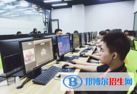 河北2022年男生讀計算機學校學什么專業(yè)好