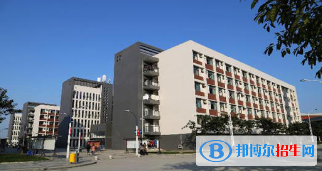 湛江寸金中等專業(yè)學(xué)校怎么樣、好不好？