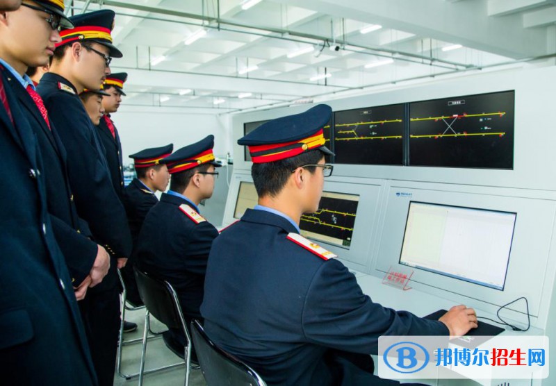 蘭州2022年學(xué)軌道交通學(xué)校哪個學(xué)校好