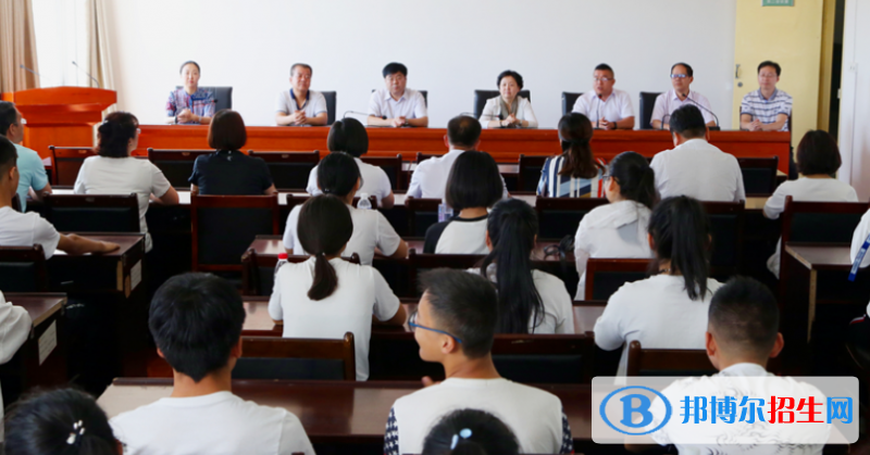華陰職業(yè)教育中心2022年招生簡(jiǎn)章