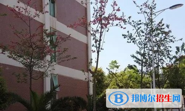 曲靖馬龍職業(yè)技術(shù)學(xué)校2022年學(xué)費(fèi)、收費(fèi)多少