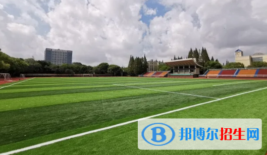 貴陽2022年初中畢業(yè)女生讀什么中專學(xué)校好