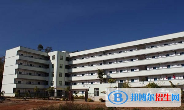云南商務(wù)職業(yè)學(xué)院中專部2022年學(xué)費(fèi)、收費(fèi)多少
