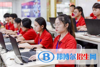 河北2022年女生讀計算機學(xué)校好不好