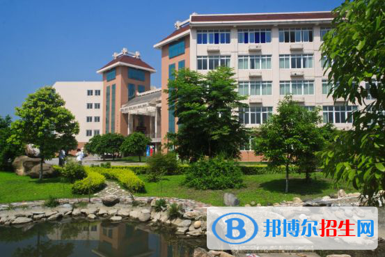 隆昌金成職業(yè)學(xué)校2022年招生簡章 