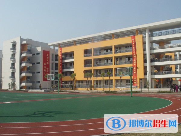 資中縣東方職業(yè)技術(shù)學校2022年招生辦聯(lián)系電話
