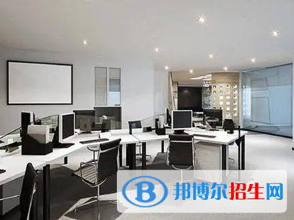 廣東2022年電子商務(wù)學(xué)校理論包括什么
