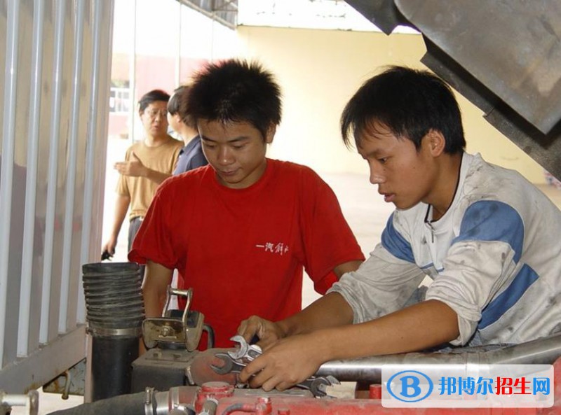 甘肅2022年初中生學汽修學校的學校