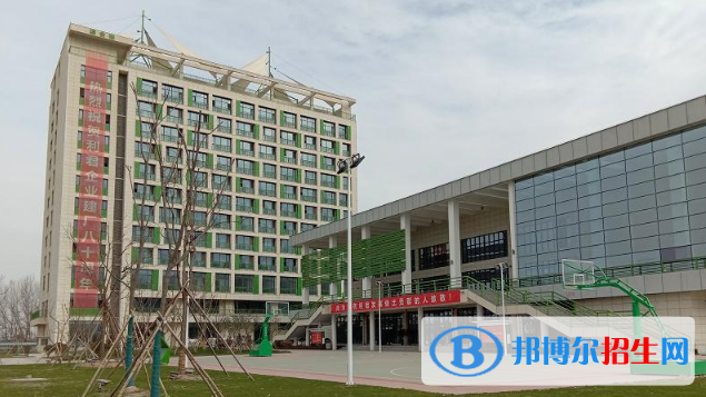 西安利君醫(yī)藥技工學(xué)校怎么樣、好不好