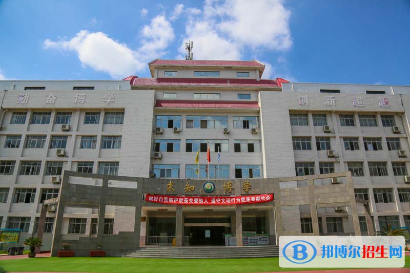陜西科貿(mào)技工學校2022年招生辦聯(lián)系電話