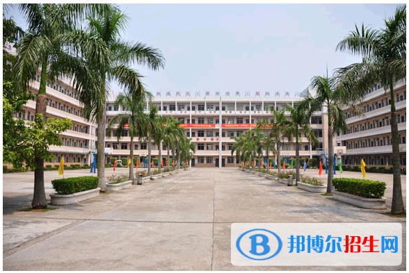 昆明財經(jīng)管理專修學校2022招生簡章