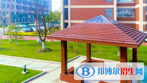 貴陽2022年中專學(xué)校是什么意思
