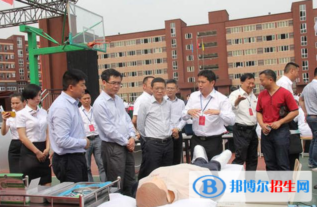 昭通衛(wèi)生學(xué)校2022年學(xué)費(fèi)、收費(fèi)多少