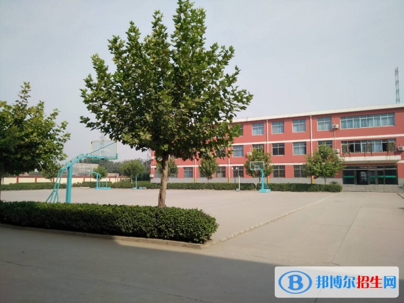 秦皇島市燕?？萍悸殬I(yè)學(xué)校2022年報(bào)名條件、招生要求、招生對象