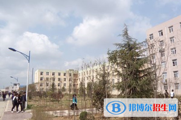 西安機(jī)電科技技師學(xué)院2022年報(bào)名條件、招生對(duì)象