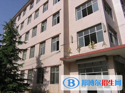云南省思茅衛(wèi)生學校2022年招生辦聯(lián)系電話