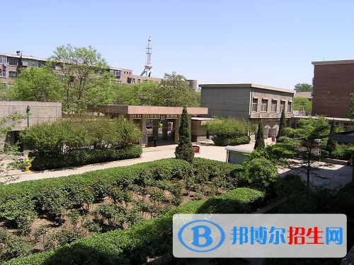 華坪縣職業(yè)高級(jí)中學(xué)網(wǎng)站網(wǎng)址