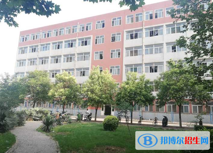 彝良縣職業(yè)技術(shù)高級中學(xué)2022年學(xué)費、收費多少