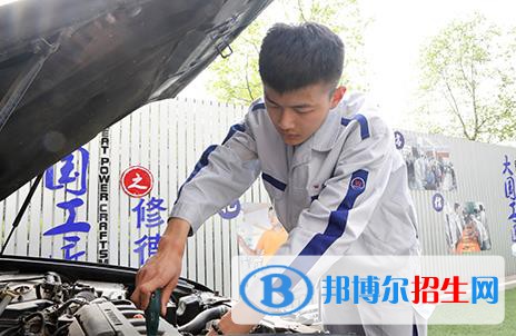 甘肅2022年去讀汽修學校學什么對以后好一點