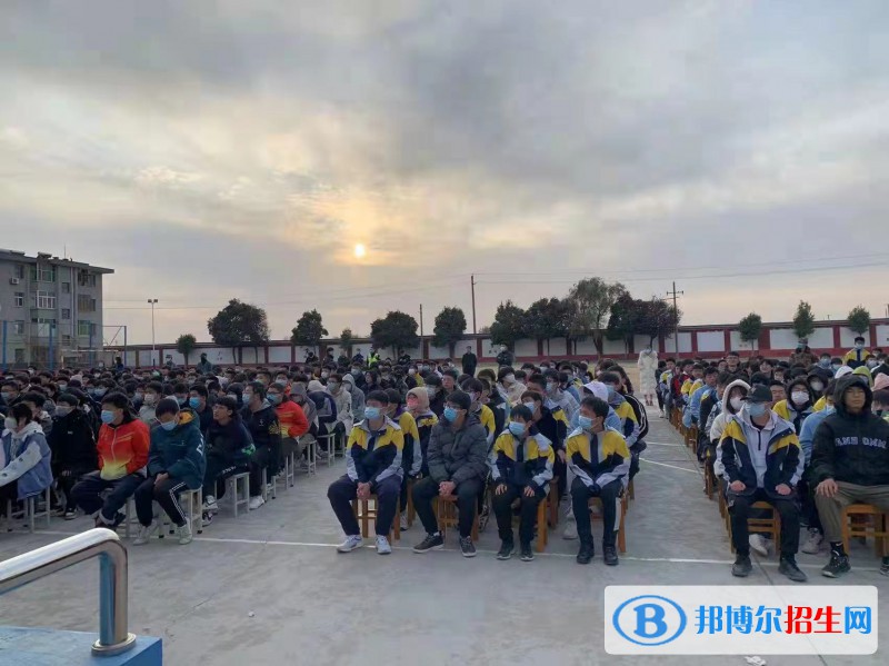 陜西省水利技工學校2022年招生辦聯(lián)系電話
