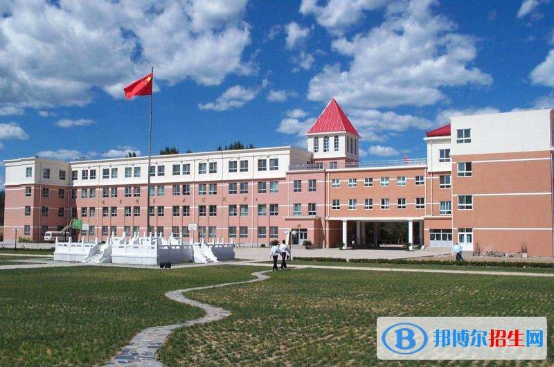 src=http://www.qirb.com.cn/skin/zhaosheng/image/nopic.gif