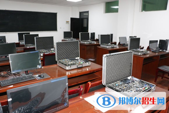 陜西工程科技高級(jí)技工學(xué)校2022年專業(yè)有哪些