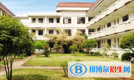 十四冶建設(shè)集團(tuán)技工學(xué)校2022年學(xué)費(fèi)、收費(fèi)多少