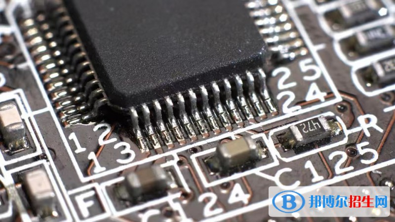 廣東2022年去讀電子商務(wù)學校學什么專業(yè)對以后好一點
