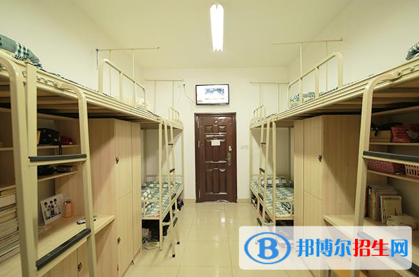 江蘇高淳中等專(zhuān)業(yè)學(xué)校2022年宿舍條件